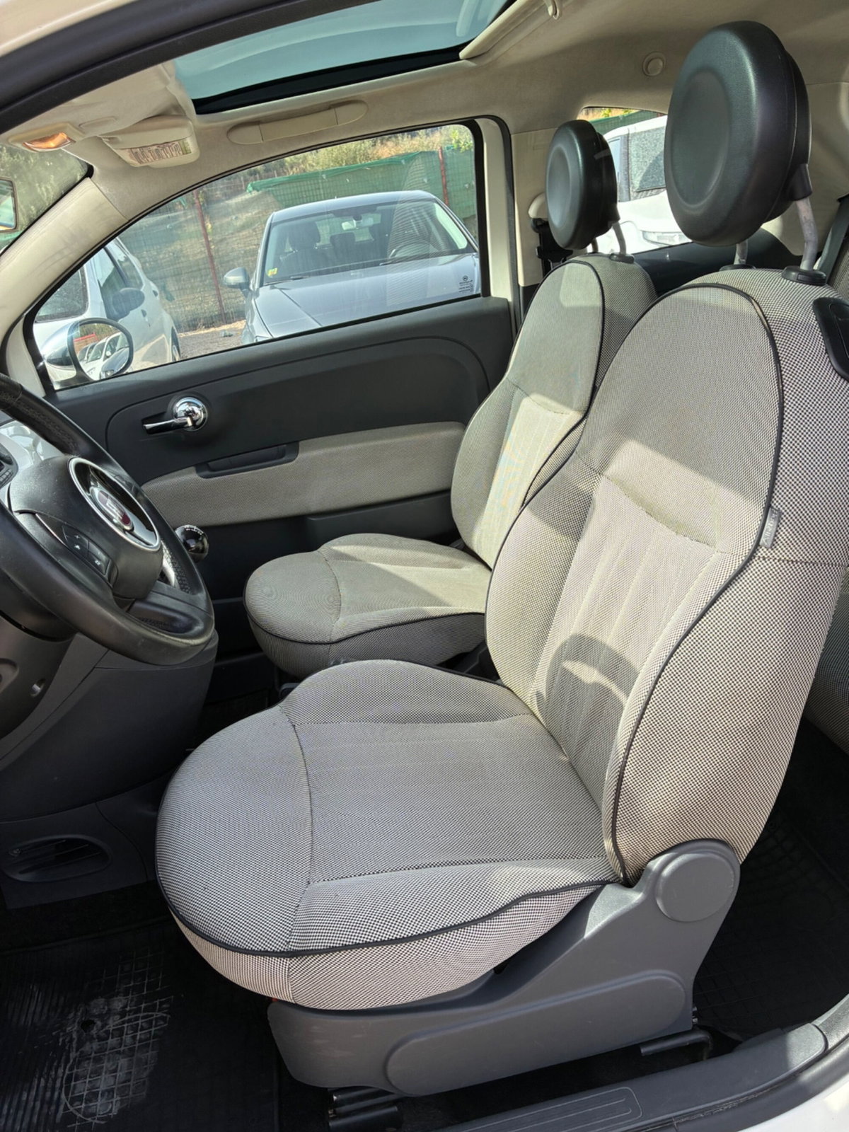 Fiat 500 1.2 EasyPower Lounge (9)