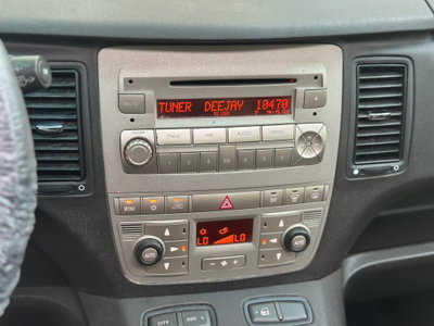 Lancia Musa 1.3 Multijet 16V 90 CV Oro (11)