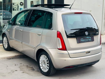 Lancia Musa 1.3 Multijet 16V 90 CV Oro (4)