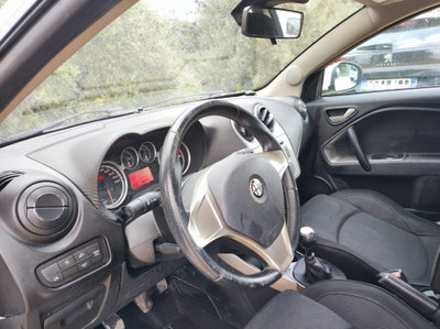 Alfa Romeo MiTo 1.3 JTDm-2 95 CV S&S Distinctive (10)