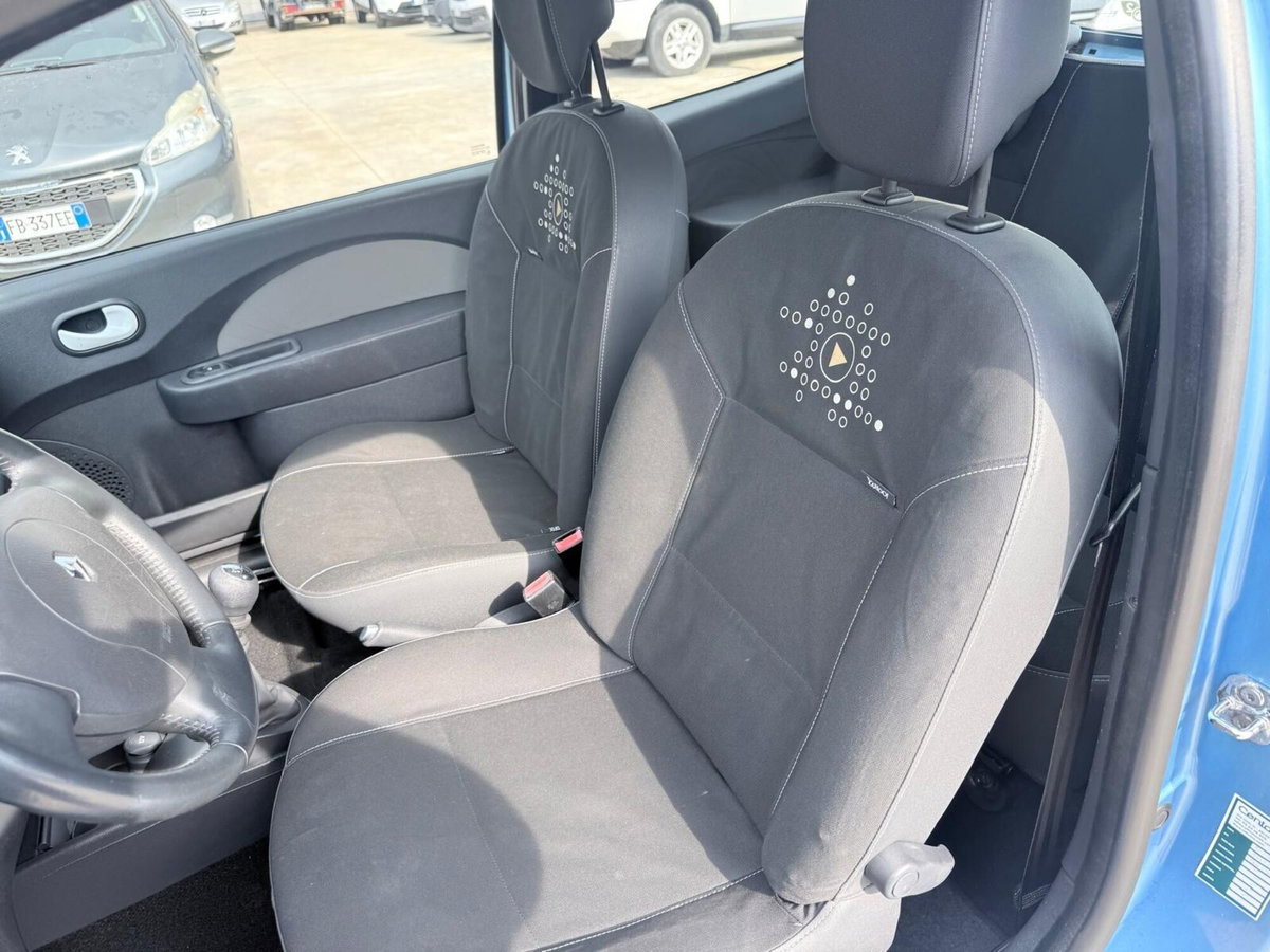 Renault Twingo 1.2 16V LEV Miss Sixty (11)