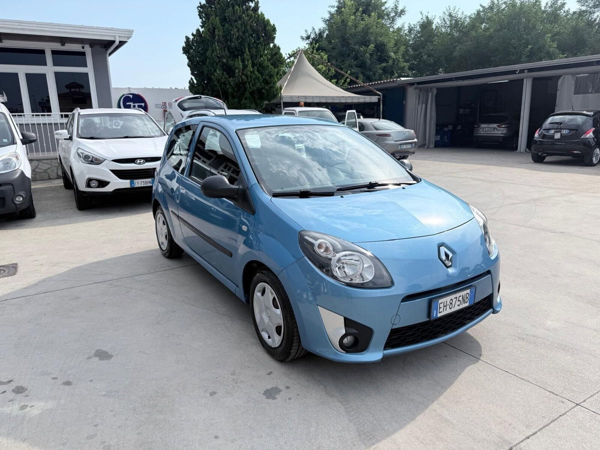 Renault Twingo 1.2 16V LEV Miss Sixty (2)