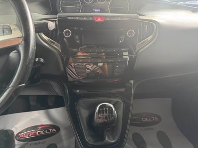 Lancia Ypsilon 1.2 69 CV 5 porte Elle (15)