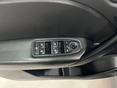 Renault Captur Blue dCi 95 CV Business (17)