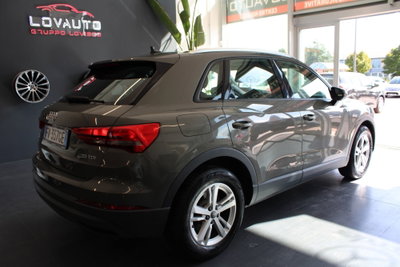 Audi Q3 2.0 TDI 150 CV quattro S tronic Business (4)