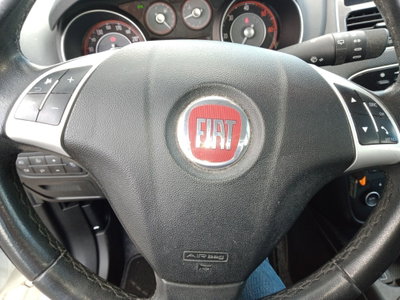 Fiat Punto 1.3 MJT II S&S 95 CV 5 porte Street (8)