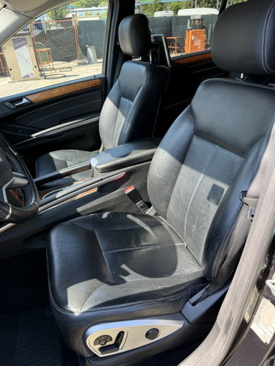 Mercedes-Benz GL 350 CDI cat 4MATIC BlueEFF. Sport 7 EU4 (8)