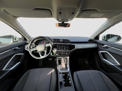 Audi Q3 35 TDI quattro S tronic Business (10)