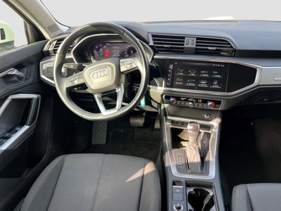 Audi Q3 35 TDI quattro S tronic Business (12)