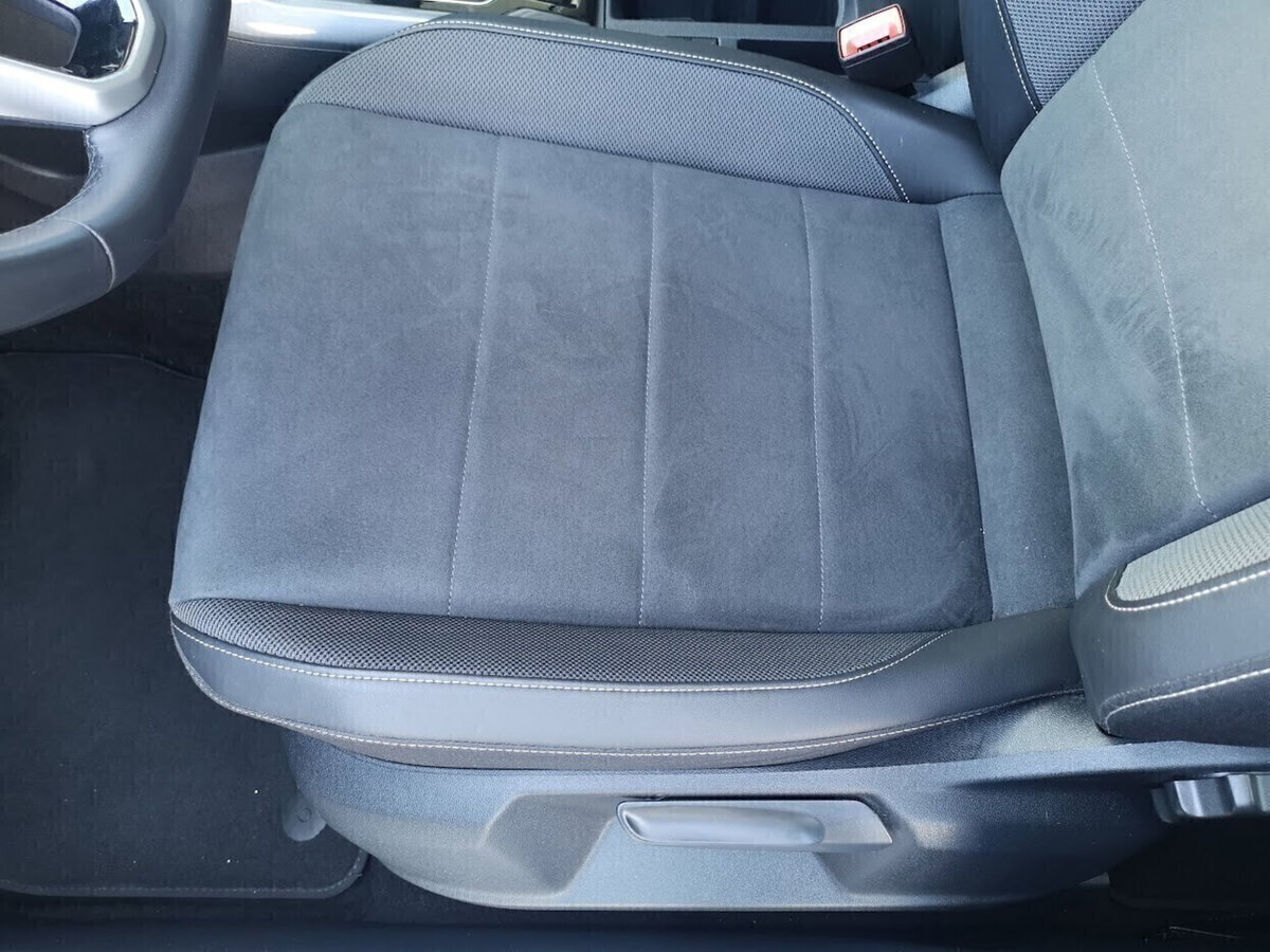 Volkswagen T-Roc 1.0 tsi Style 115cv (20)