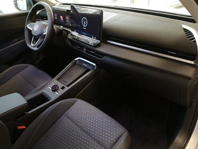 Volkswagen T-Roc 1.5 tsi Life dsg (10)