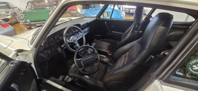 Porsche 911 Coupé Carrera 3.2 (11)