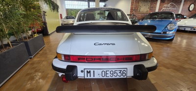 Porsche 911 Coupé Carrera 3.2 (4)