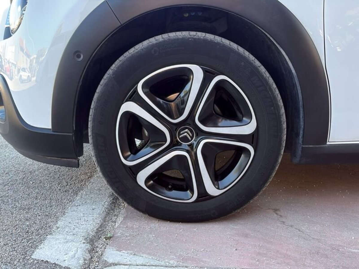 Citroen C3 PureTech 110 S&S EAT6 Shine Pack (10)