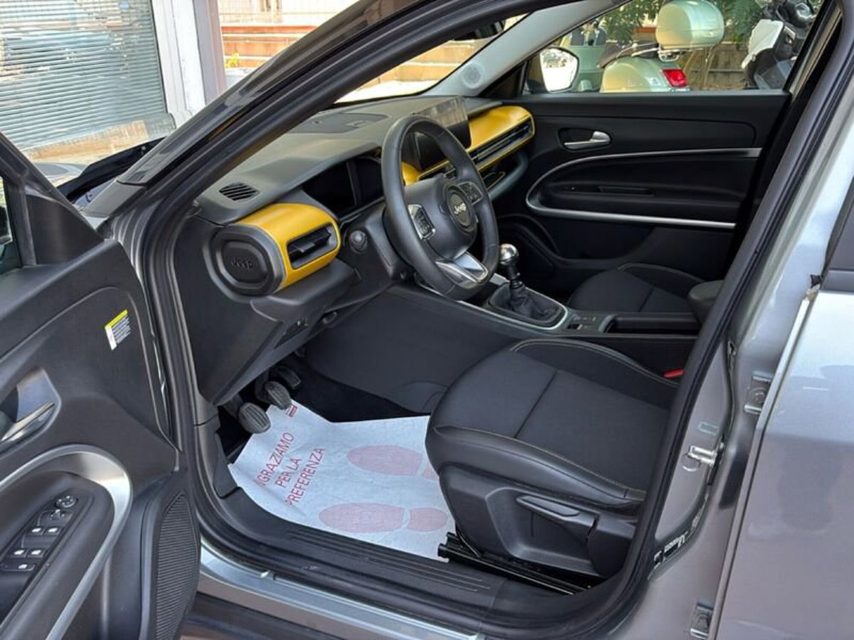 Jeep Avenger 1.2 turbo Summit fwd 100cv (17)