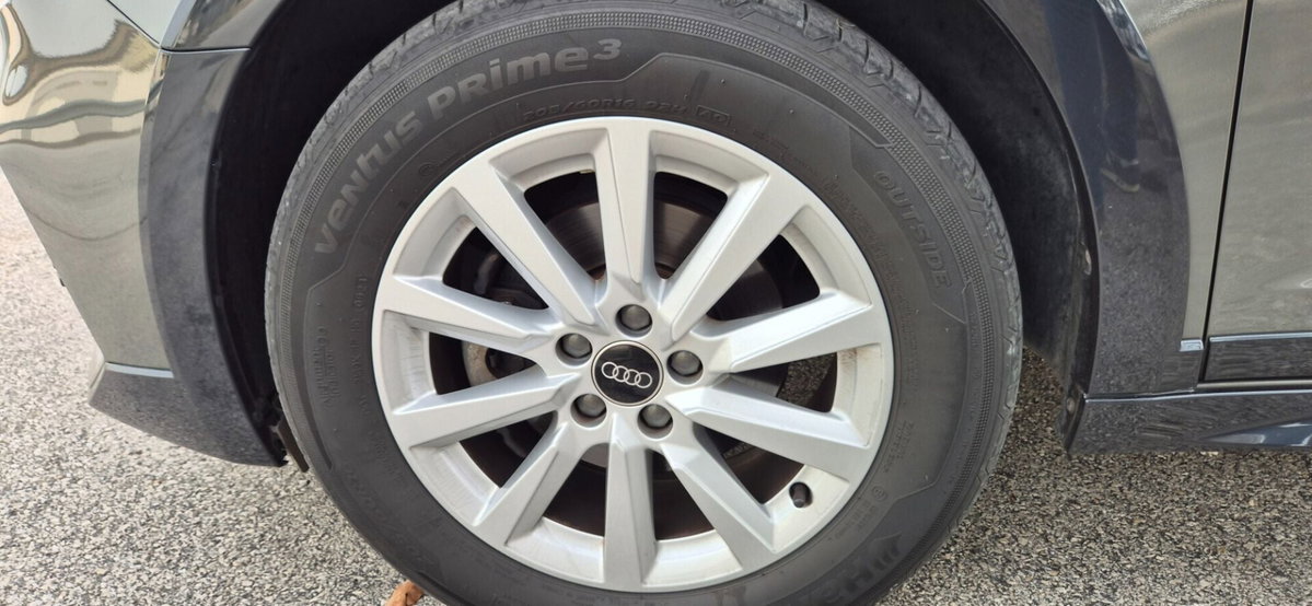 Audi A1 allstreet allstreet 30 TFSI Identity Contrast (11)