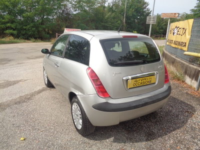 Lancia Ypsilon Multijet 16V Argento (7)