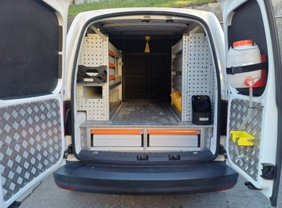 Volkswagen Caddy 2.0 TDI 122 CV 4MOTION Tech (16)
