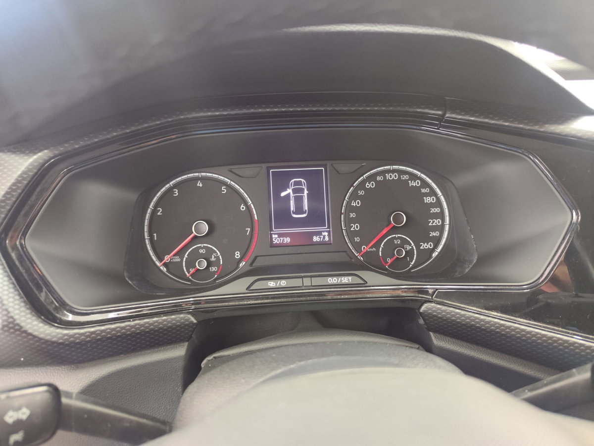 Volkswagen T-Cross 1.0 TSI 110 CV DSG Sport (13)