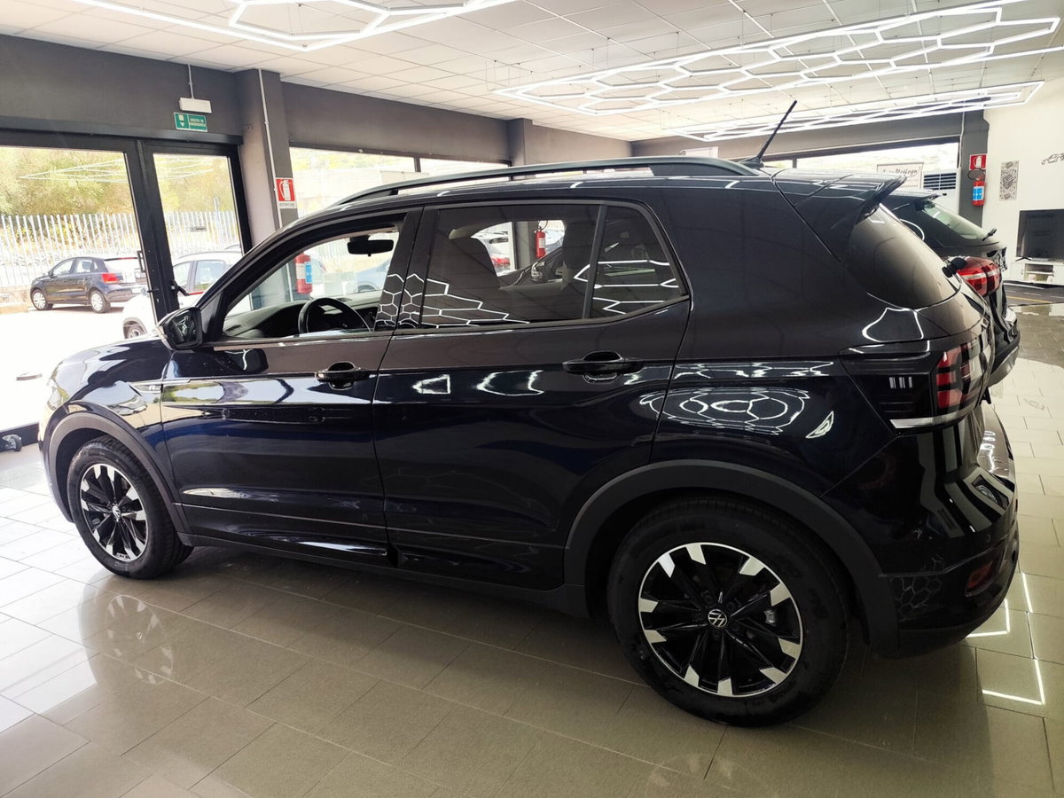 Volkswagen T-Cross 1.0 TSI 110 CV DSG Sport (7)