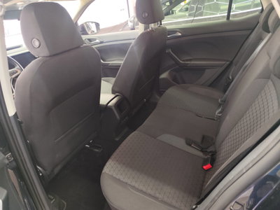 Volkswagen T-Cross 1.0 TSI 110 CV DSG Sport (8)