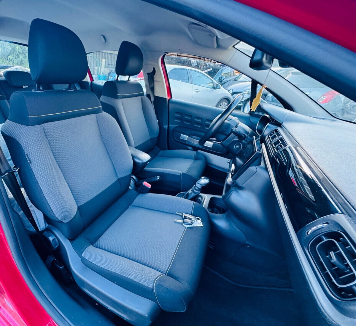 Citroen C3 PureTech 82 S&S Shine (16)