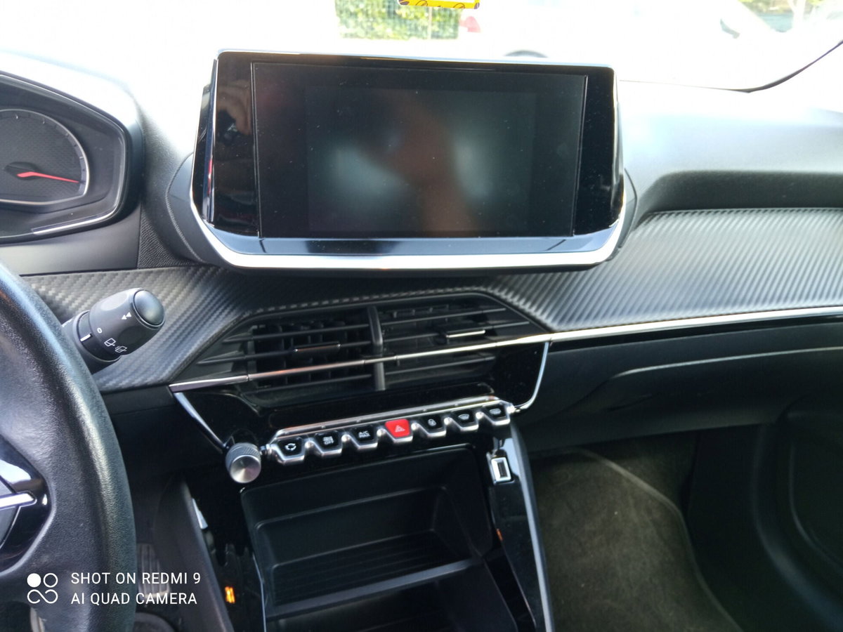 Peugeot 208 PureTech 75 Stop&Start 5 porte Active (14)