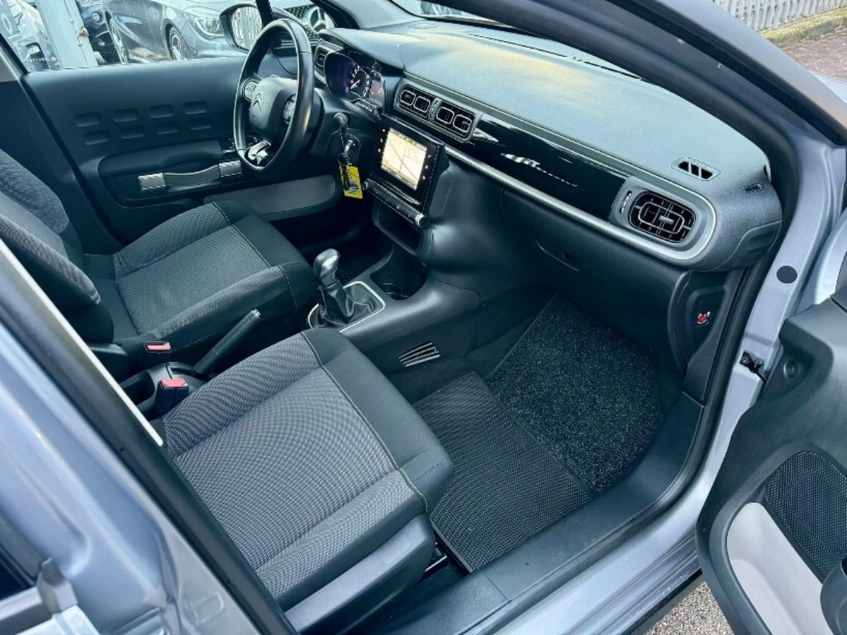 Citroen C3 BlueHDi 75 S&S Shine (13)