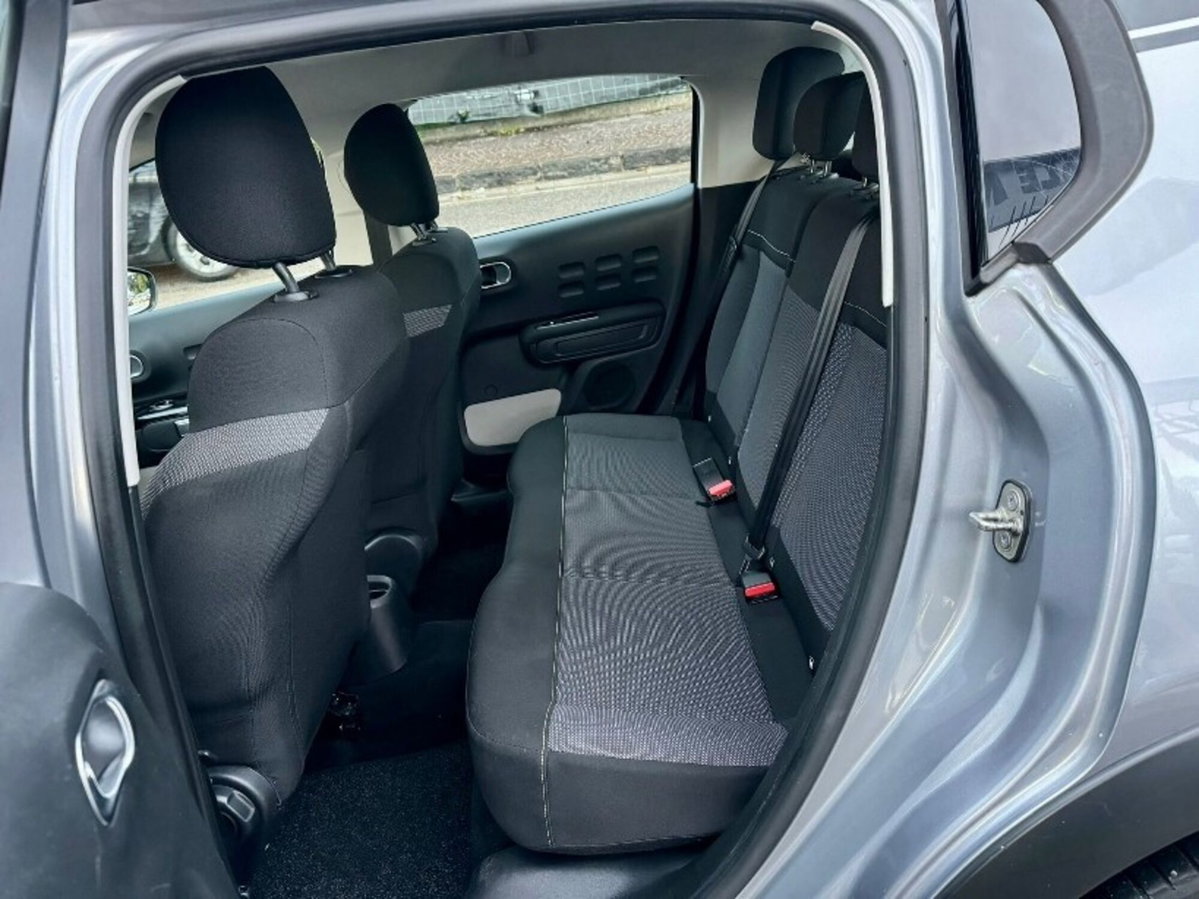 Citroen C3 BlueHDi 75 S&S Shine (17)