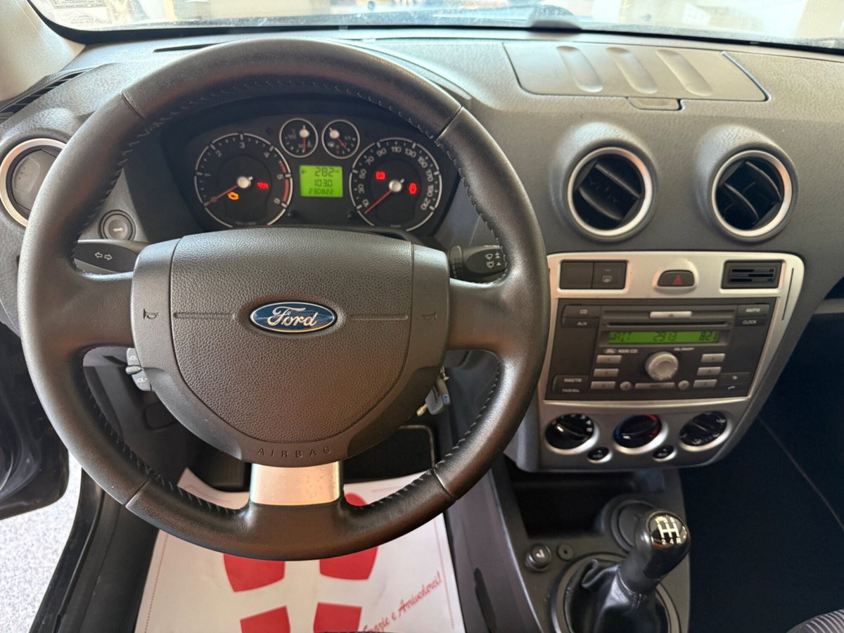 Ford Fusion 1.4 TDCi 5p. Titanium (8)