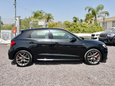 Audi A1 Sportback 30 1.0 tfsi Business 116cv (7)