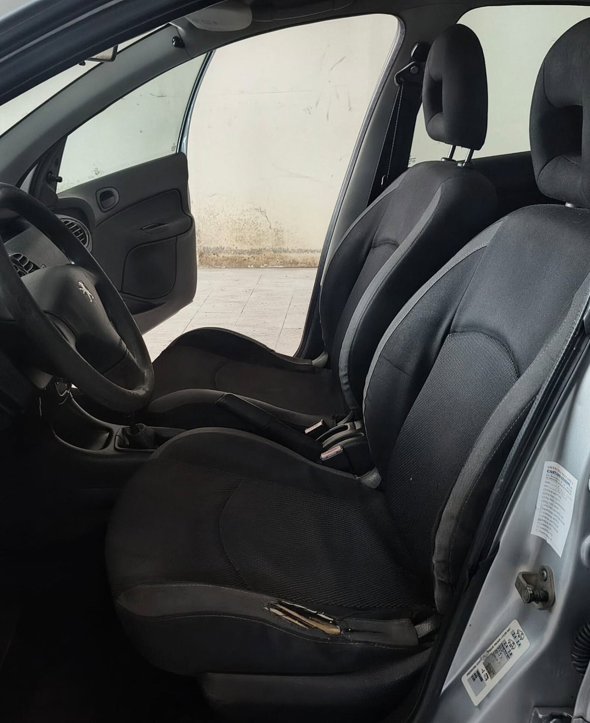 Peugeot 206 HDi 5p. ONE Line (12)