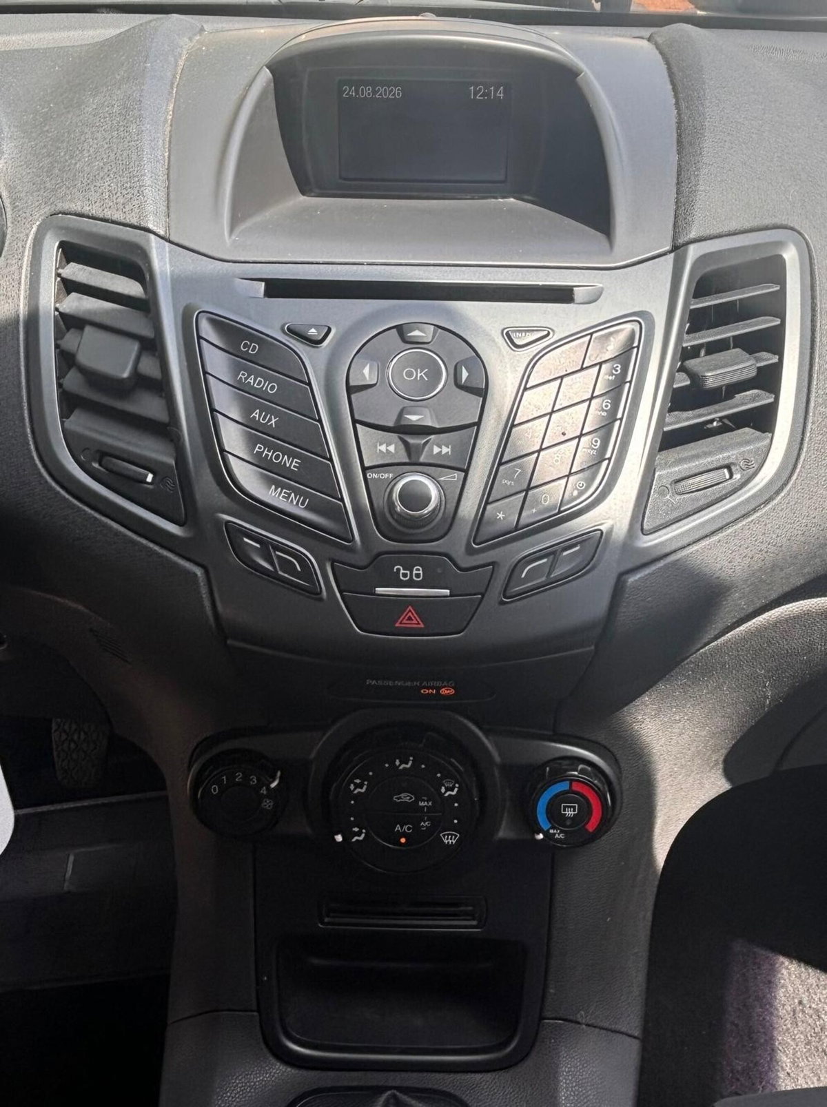 Ford Fiesta 1.2 82 CV 5 porte Titanium (16)
