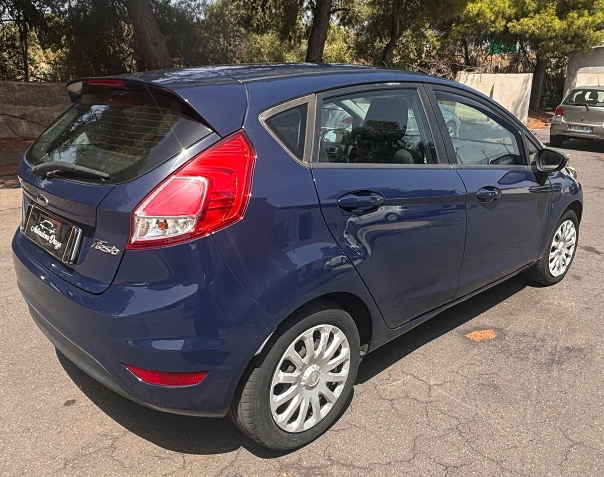 Ford Fiesta 1.2 82 CV 5 porte Titanium (3)