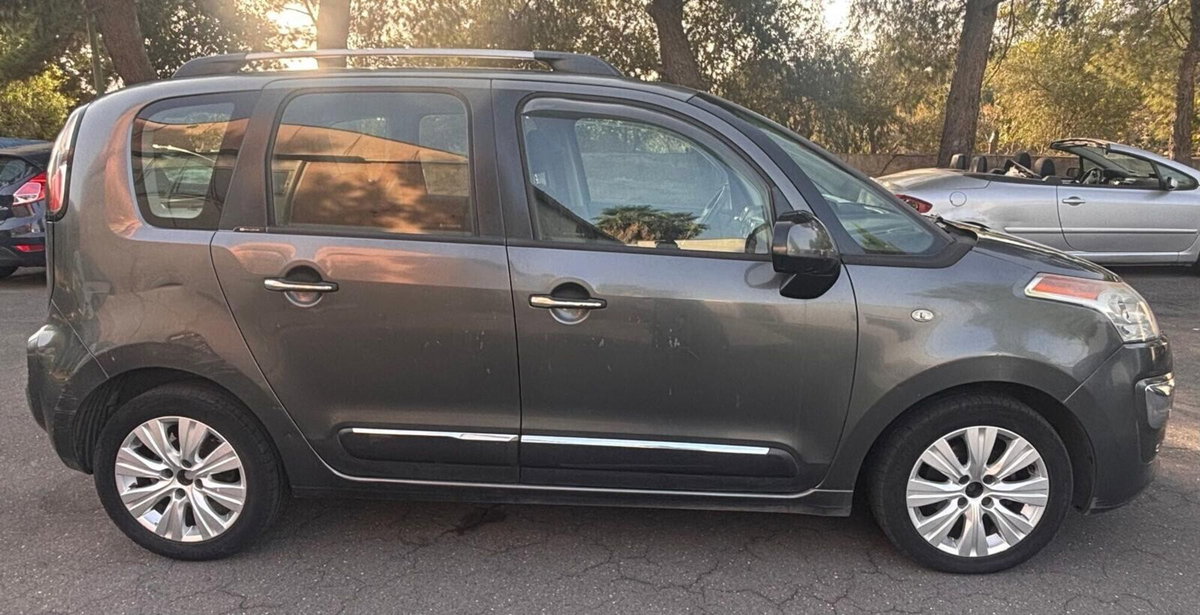Citroen C3 Picasso 1.6 HDi 90 Exclusive Theatre (2)