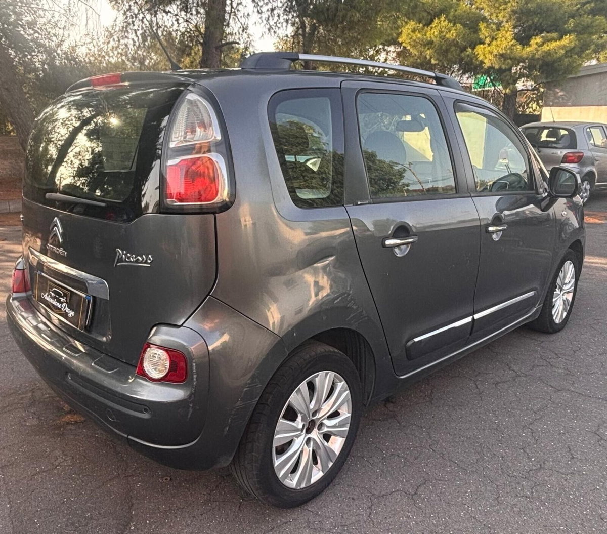 Citroen C3 Picasso 1.6 HDi 90 Exclusive Theatre (3)