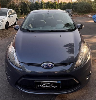 Ford Fiesta 1.4 TDCi 5p. Ambiente (8)