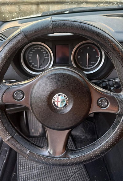 Alfa Romeo 159 SportWagon 2.0 JTDm 136 CV Sportwagon Progression (18)