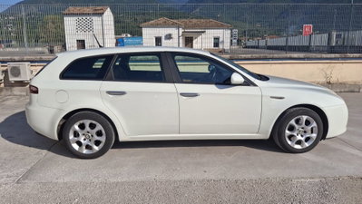 Alfa Romeo 159 SportWagon 2.0 JTDm 136 CV Sportwagon Progression (4)