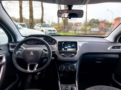 Peugeot 2008 HDi 68CV Active (3)
