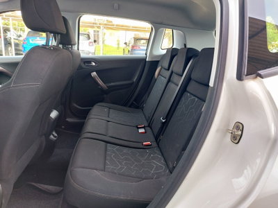 Peugeot 2008 HDi 68CV Active (5)