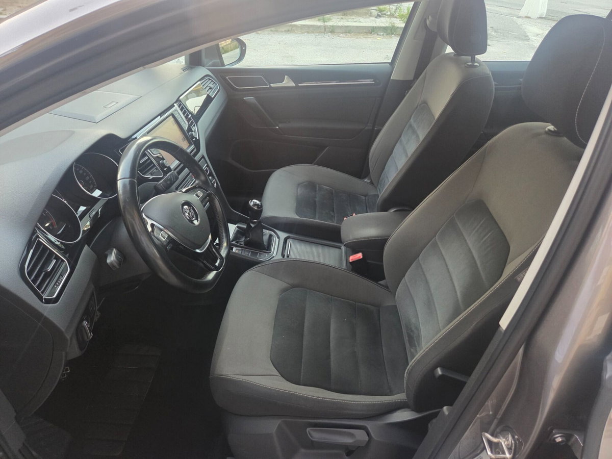 Volkswagen Golf 2.0 TDI 5p. Highline BlueMotion Technology (11)