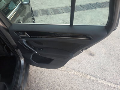Volkswagen Golf 2.0 TDI 5p. Highline BlueMotion Technology (17)