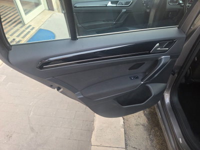 Volkswagen Golf 2.0 TDI 5p. Highline BlueMotion Technology (20)