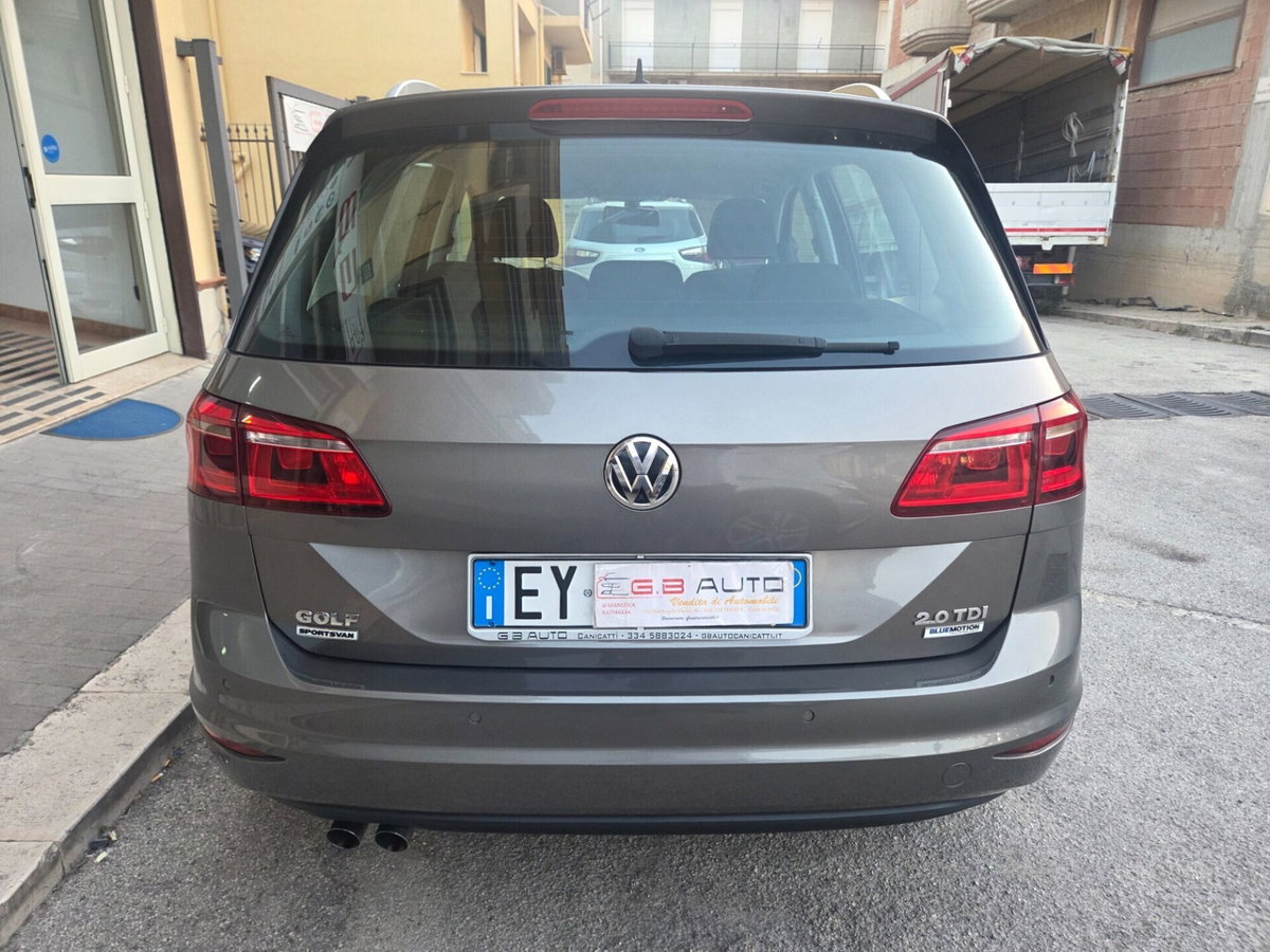 Volkswagen Golf 2.0 TDI 5p. Highline BlueMotion Technology (6)