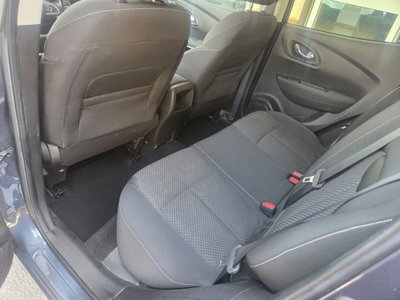 Renault Kadjar 8V 110CV Energy Zen (14)