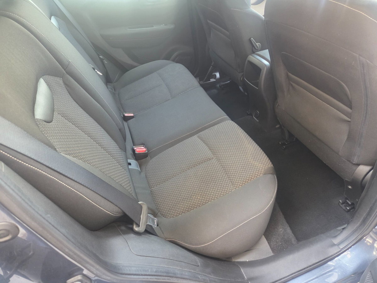 Renault Kadjar 8V 110CV Energy Zen (15)