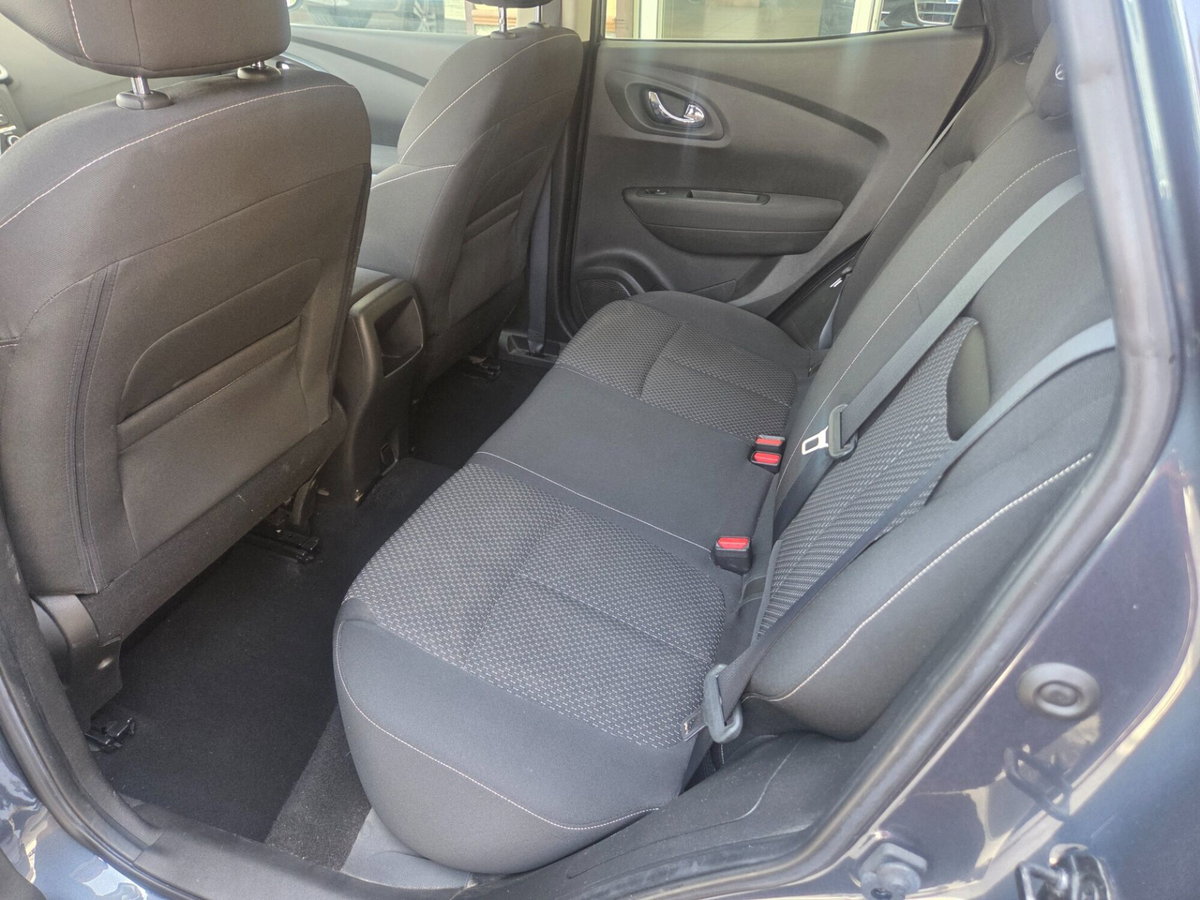 Renault Kadjar 8V 110CV Energy Zen (16)