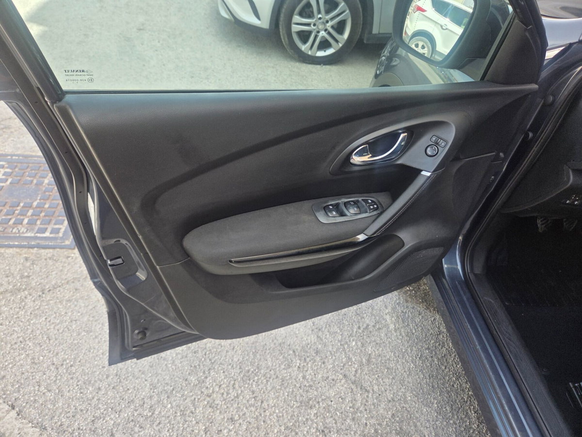 Renault Kadjar 8V 110CV Energy Zen (17)