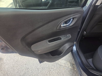 Renault Kadjar 8V 110CV Energy Zen (18)